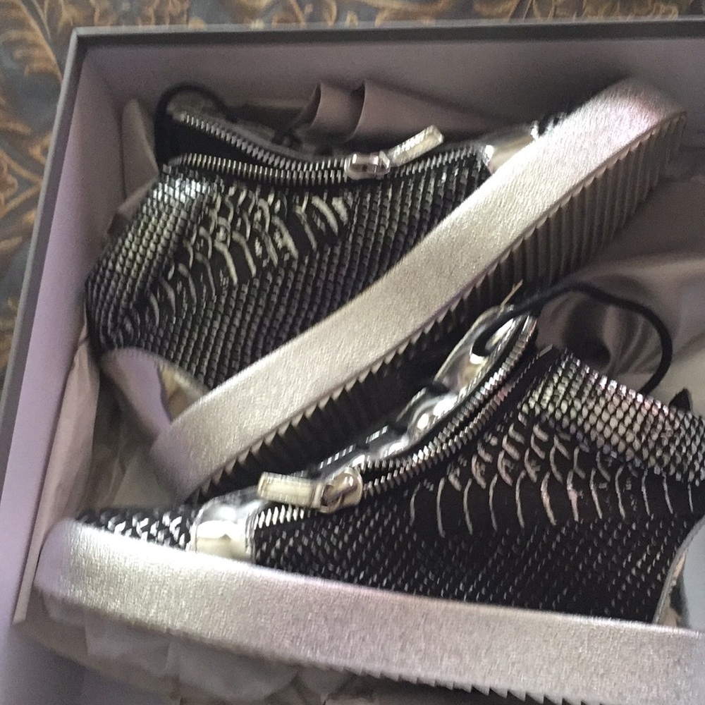 Giuseppe zanotti designer shoes